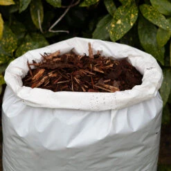 Spruce Bark Mulch -Yougarden Online Store 100061 2