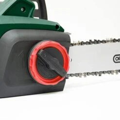 Webb 40cm 2200 Watt Electric Chainsaw 9 Webb 40cm 2200 Watt Electric Chainsaw -Yougarden Online Store 180023 2