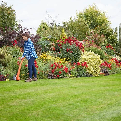 Flymo Contour XT Electric Grass Trimmer 8 Flymo Contour XT Electric Grass Trimmer - Image 8