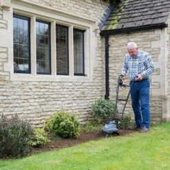 The Handy 800w Electric Garden Tiller 8 The Handy 800w Electric Garden Tiller -Yougarden Online Store 180206 2