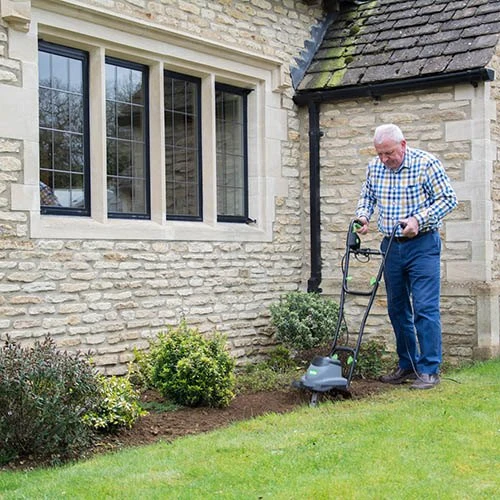 The Handy 800w Electric Garden Tiller 3 The Handy 800w Electric Garden Tiller - Image 3