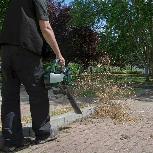 Webb BV26 26cc Petrol Blow Vac 2 Webb BV26 26cc Petrol Blow Vac - Image 2