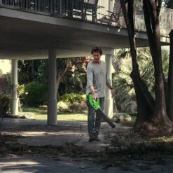 Greenworks 40V Axial Blower With 2Ah Battery And Charger -Yougarden Online Store 180289 3